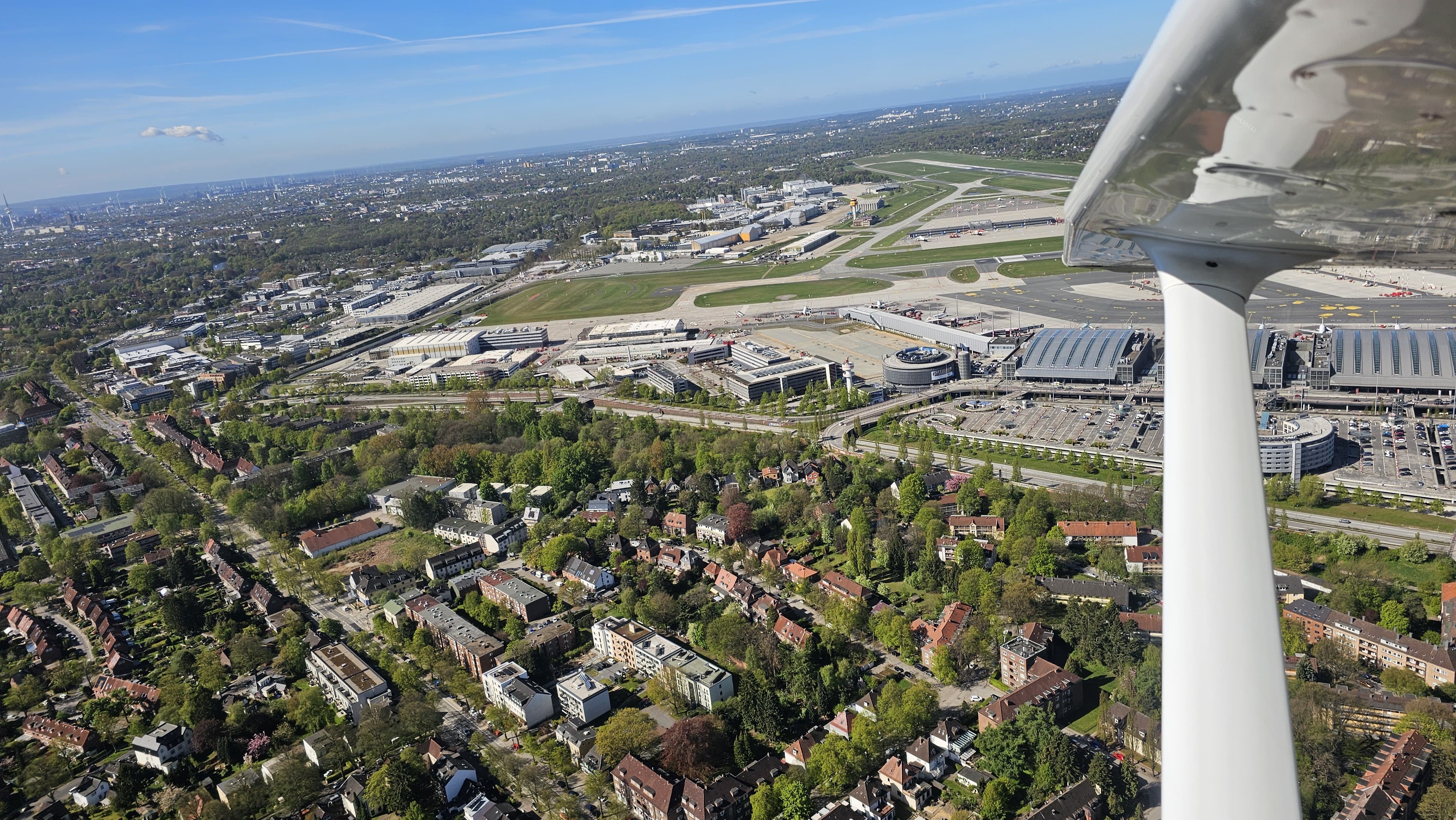 Kinder am Flugtag